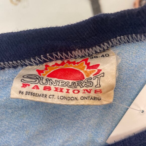 L Vintage single stitch are you devilish T - Picture 4 of 6